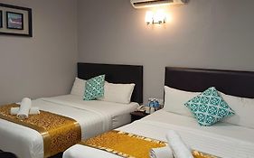 Royale City Hotel - 10 Min From Klia Klia 2 Airport